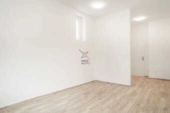 🏡 Na predaj 2-izbový byt po kompletnej rekonštrukcii – Bors - 9