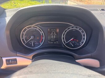 Škoda octavia 2.0 tfsi - 9