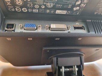 19 ´´ LED monitor zn. HP - 9