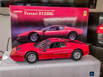 Modely Ferrari 1:18 HotWheels ELITE - 9