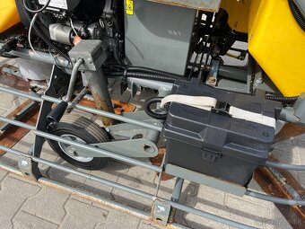 Hladička betónu s pojazdom Wacker Neuson CRT 36-25 Husqvarna - 9