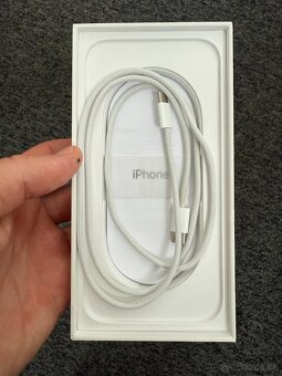 Predám Apple iPhone 16 Plus 128GB čierny - 9
