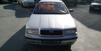 Škoda Octavia 1,6i 55kw - 9