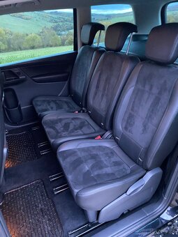 Volkswagen Sharan 2.0 TDi DSG HIGHLINE - 9