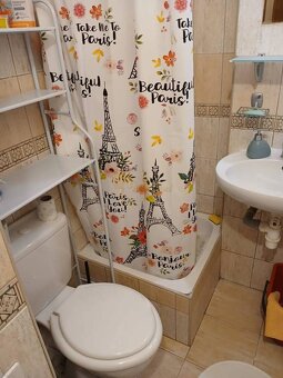 garzónka, Československých parašutistov, Nové Mesto - 9