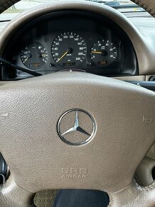 Mercedes benz  270 cdi manuál - 9