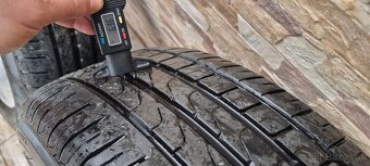 Predám Škoda Ratikon 5x112 7Jx17 Pirelli letné 225/55r17 - 9