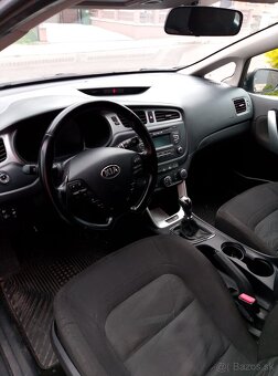 Kia Ceed SW 1,6crdi 94kw rok 2013 - 9
