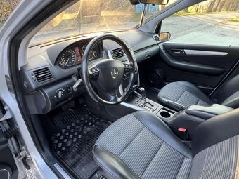 Mercedes A170 kombi Avantgarde - 9
