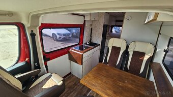 2017 velmi pěkná vestavba obytné auto karavan VAN - 9