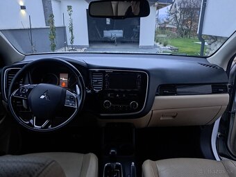 Mitsubishi Outlander 2.2 DI-D, r. 2016, 4x4 - 9