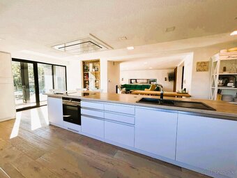 Chata – Zvolen, Sekier – novostavba chaty, bazén, garáž - 9