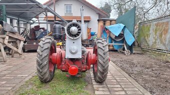Predám veterán traktor - 9