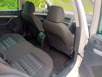 ŠKODA OCTAVIA COMBI II 2.0 TDI CR TOP 2012 - 9