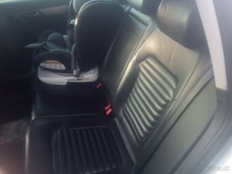 Volkswagen Passat Variant 2.0 TDI BlueMotion Technology - 9