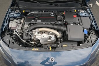 Mercedes-Benz A trieda Mercedes-AMG 35 4MATIC - 9