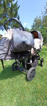 Kočík pre dvojičky/ súrodenecký kočík a vajíčka do auta - 9