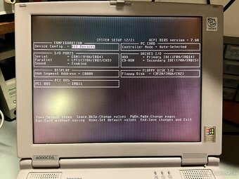 Toshiba Satellite 4000CDS Intel Pentium II, 233MHz - 9