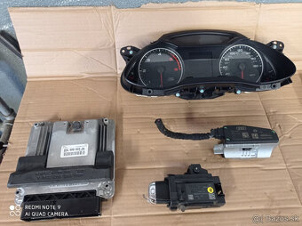 ľavé predné dvere Audi A4 b8 - 9