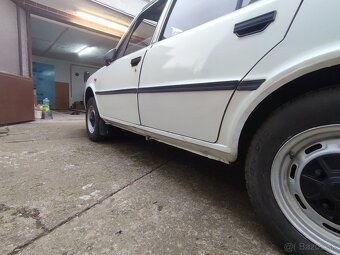 Skoda 105 L v povodnom stave - 9