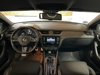 Škoda Octavia Combi 2.0 TSI RS - 9