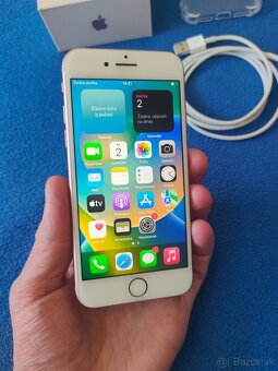 Apple iphone 8 64GB Gold - 9