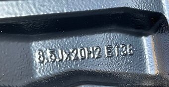 VW orig. alu disky SUZUKA TIGUAN R-Line 8,5Jx R20 ET38 - 9