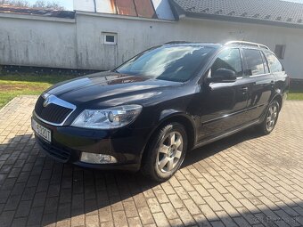 Škoda octavia combi 2.0 TDI automat - 9