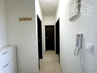 NA PRENÁJOM ZARIADENÝ 2i BYT, NOVOSTAVBA, HOLÍČ, SNP - 9