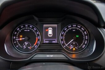 Škoda Octavia Combi SCOUT2.0 TDI DSG 4x4 - 9