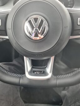 VOLANT VOLKSWAGEN R RLINE kožený CIERNE PREŠÍVANIE - 9