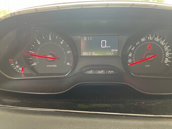 Predám Peugeot 208 1,4 Hdi 50 kw - 9