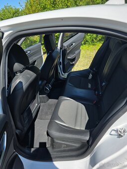 Alfa Romeo Giulia 2.2jtdm - 9