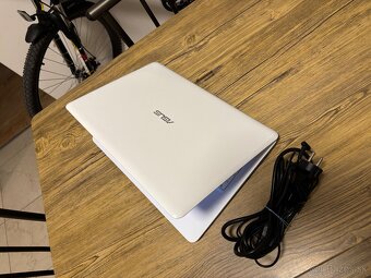 15.6/Asus Notebook/4GB RAM/128GB NVMe SSD/Intel HD 2GB Graf - 9