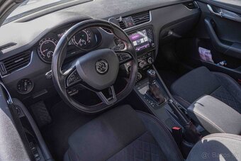 Škoda Octavia Combi RS TDI - 9