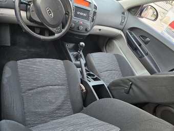 Kia ceed 1.4 benzin - 9