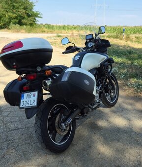 Suzuki V strom DL650 - 9