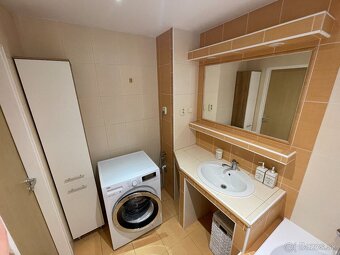 Dlhodobý prenájom 2-IZBOVÉHO BYTU (57m²) na SIHOTI 1 - 9