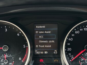 Volkswagen Tiguan 2.0 TDI SCR BMT Comfortline DSG - 9