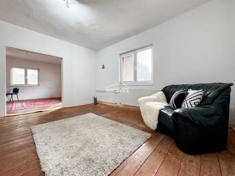 Exkluzívne, Rodinný dom, pozemok 1922 m2, Veľké Rovné - REZE - 9
