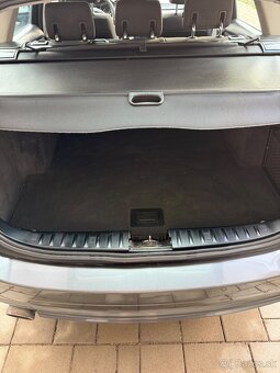 BMW E91 rv.2008, 318D - 9