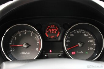 Nissan Qashqai 1.6i Tekna LPG - 9