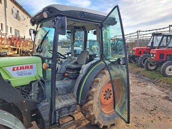 CLAAS NEXOS 240 F 4X4 - 9