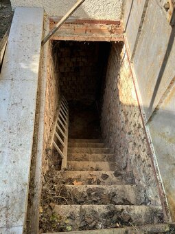 NOVÁ CENA Predaj - záhradná chatka, komplet IS v Leviciach - 9