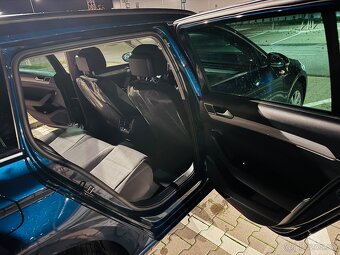 Volkswagen Passat Variant 2.0 TDI business DSG - 9