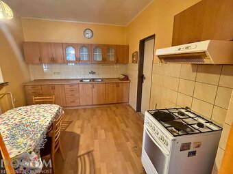 Veľký rodinný dom v centre obce Pobedim, pozemok 807m2 - 9