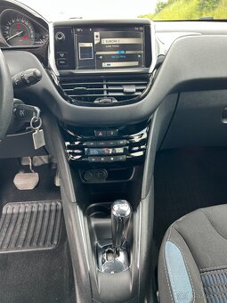 Peugeot Allure 208 1.6 - 9