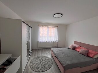 MAĎARSKO - SZUHOGY - 5 IZBOVÝ RODINNÝ DOM - 9