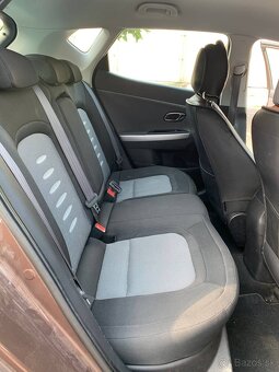 KIA Cee’d 1.6 CRDi Platinum – TOP výbava - 9