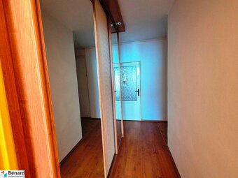 2 IZBOVÝ BYT S KUMBÁLOM, 3/3 POSCH., 62m2; - 9